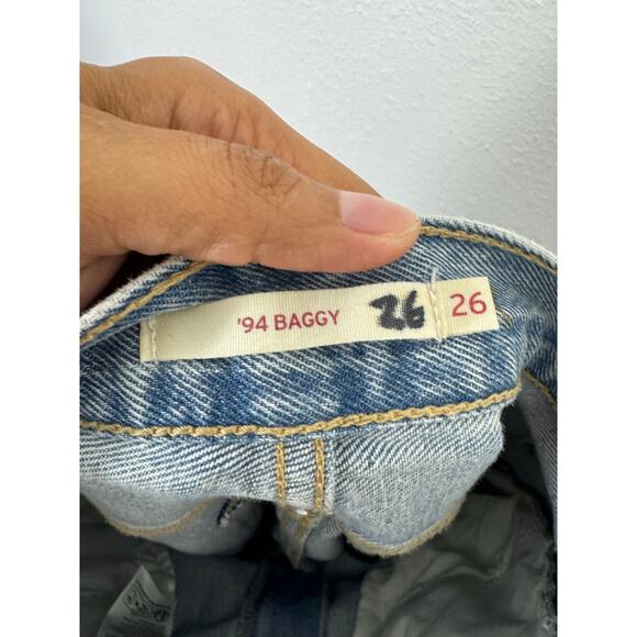 Levi’s 94 Baggy High Rise Light Wash Jeans Women’s Size 26 - Picture 6 of 7